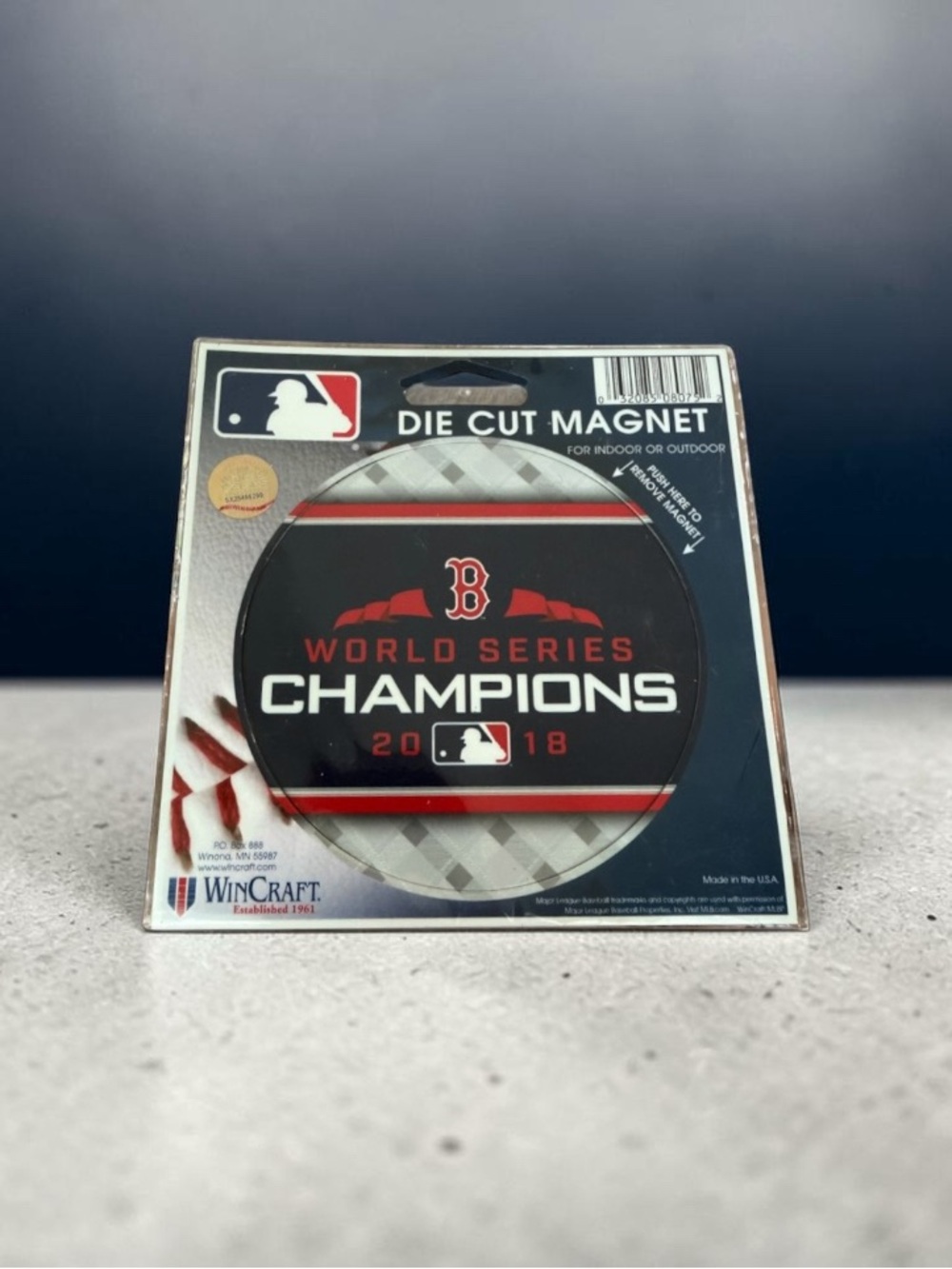 BOSTON RED SOX 2018 OFFICIAL WORLD SERIES CHAMPIONS 4" DIE-CUT VINYL MAGNET NEW